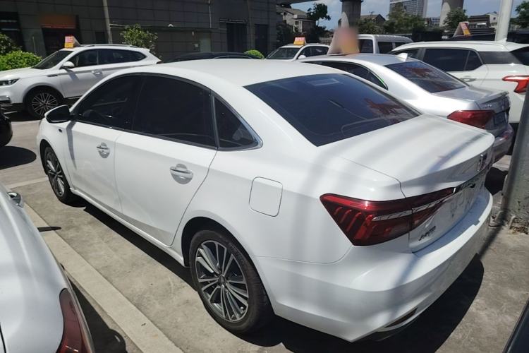 Used Roewe i6 2020 PLUS 1.6L Manual 4G Connect Glory Flagship Edition Rear Left 45 Deg