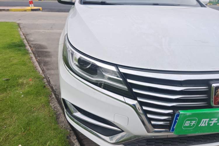Used Roewe i6 2020 PLUS 1.6L CVT 4G Connected Glory Flagship Edition Right Front Headlight