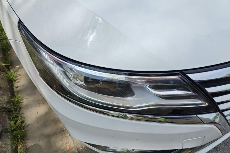 Used Roewe i6 2020 PLUS 1.6L CVT 4G Connected Glory Flagship Edition Right Front Headlight