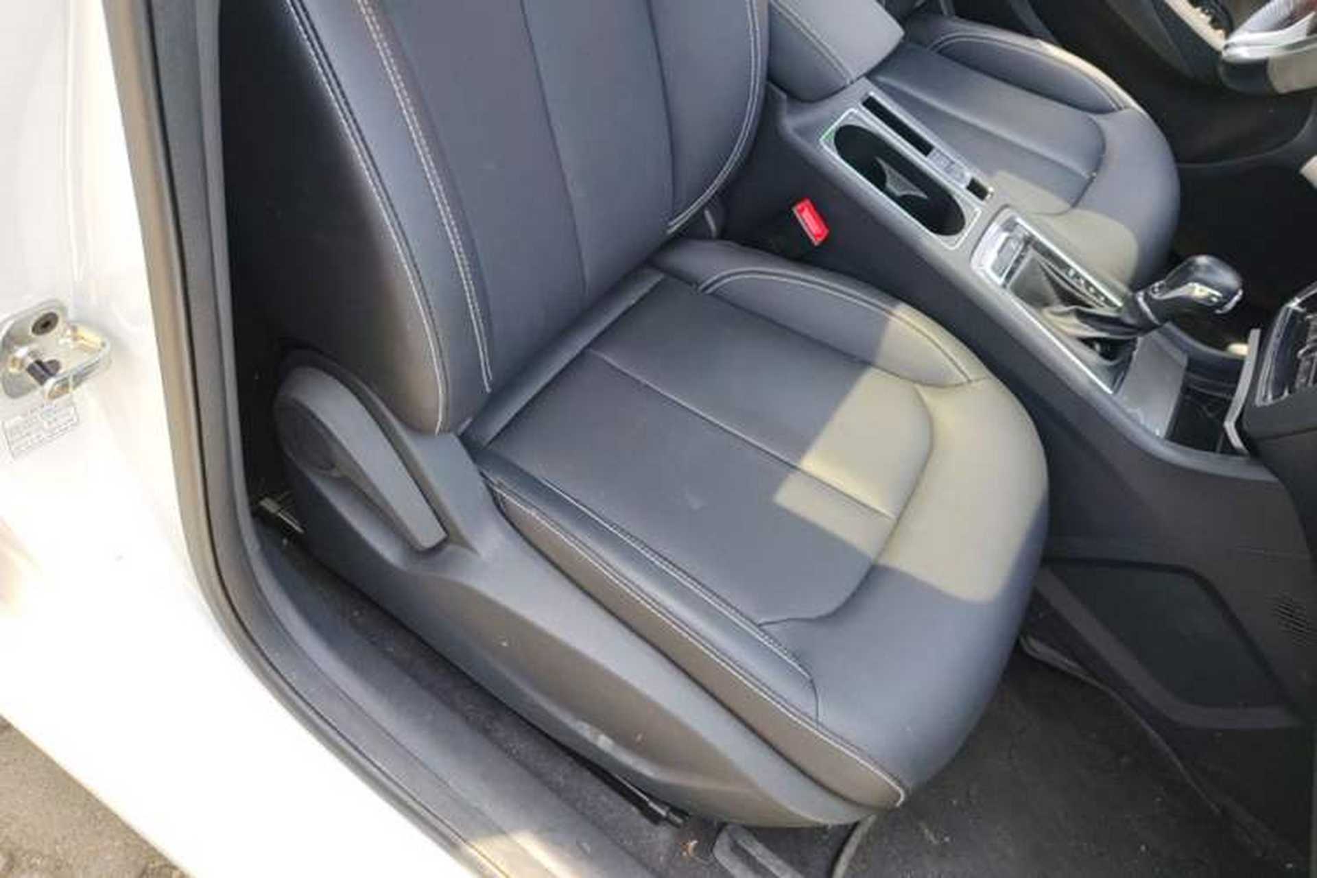 Used Roewe i6 2020 PLUS 1.6L CVT 4G Connected Glory Flagship Edition Right Front Seat