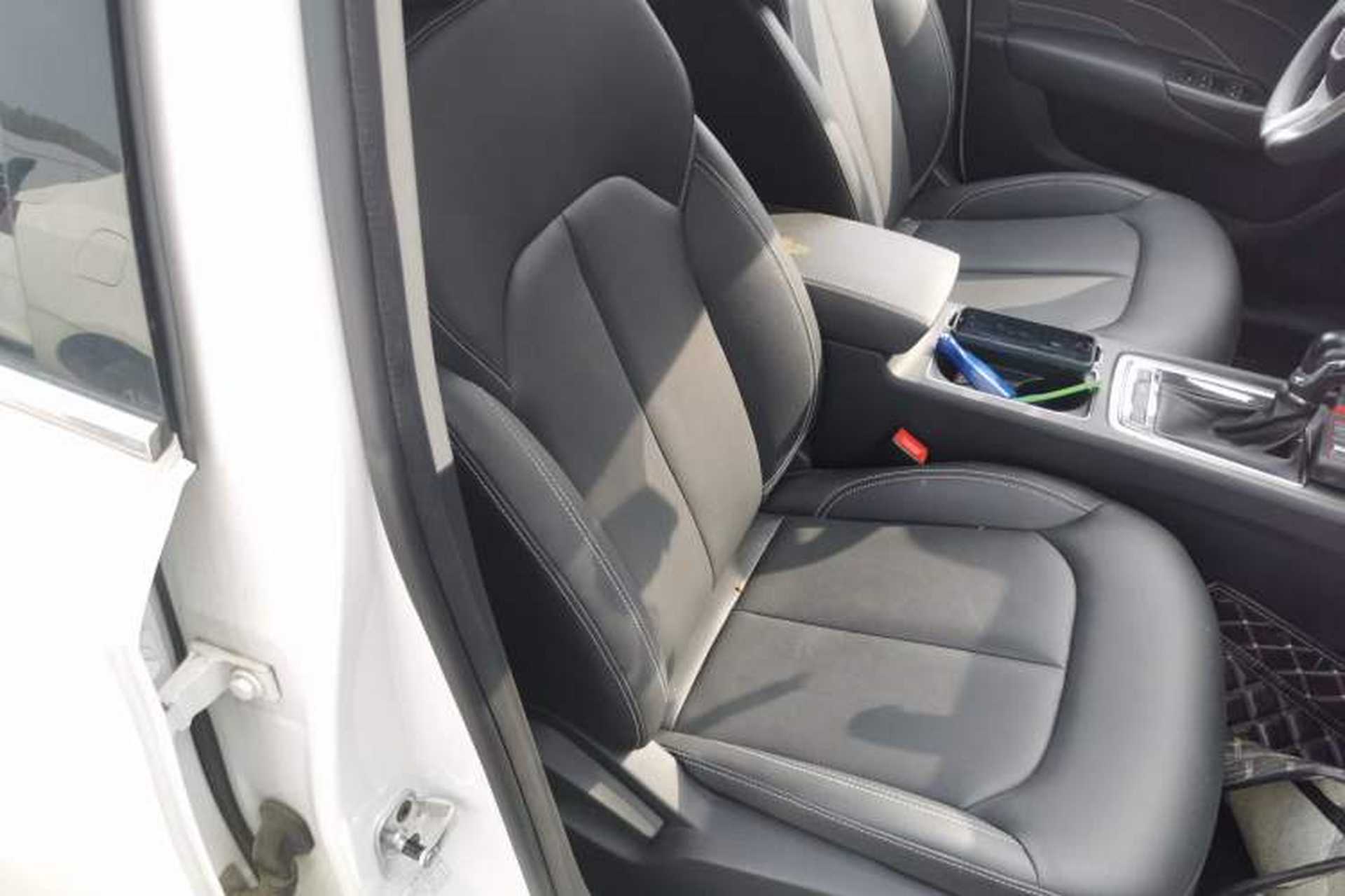Used Roewe i6 2020 PLUS 1.6L CVT 4G Connected Glory Flagship Edition Right Front Seat