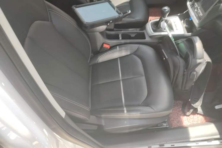 Used Roewe i6 2020 PLUS 1.6L Manual 4G Connect Glory Flagship Edition Right Front Seat