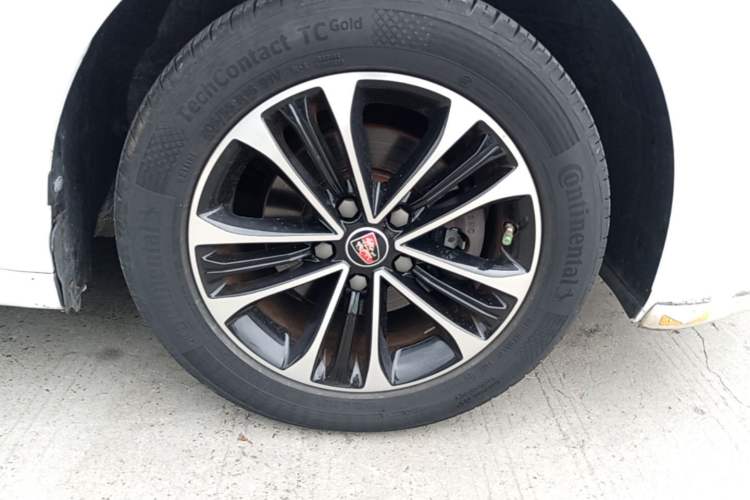 Used Roewe i6 2020 PLUS 1.6L CVT 4G Connected Glory Luxury Edition Right Front Wheel Hub