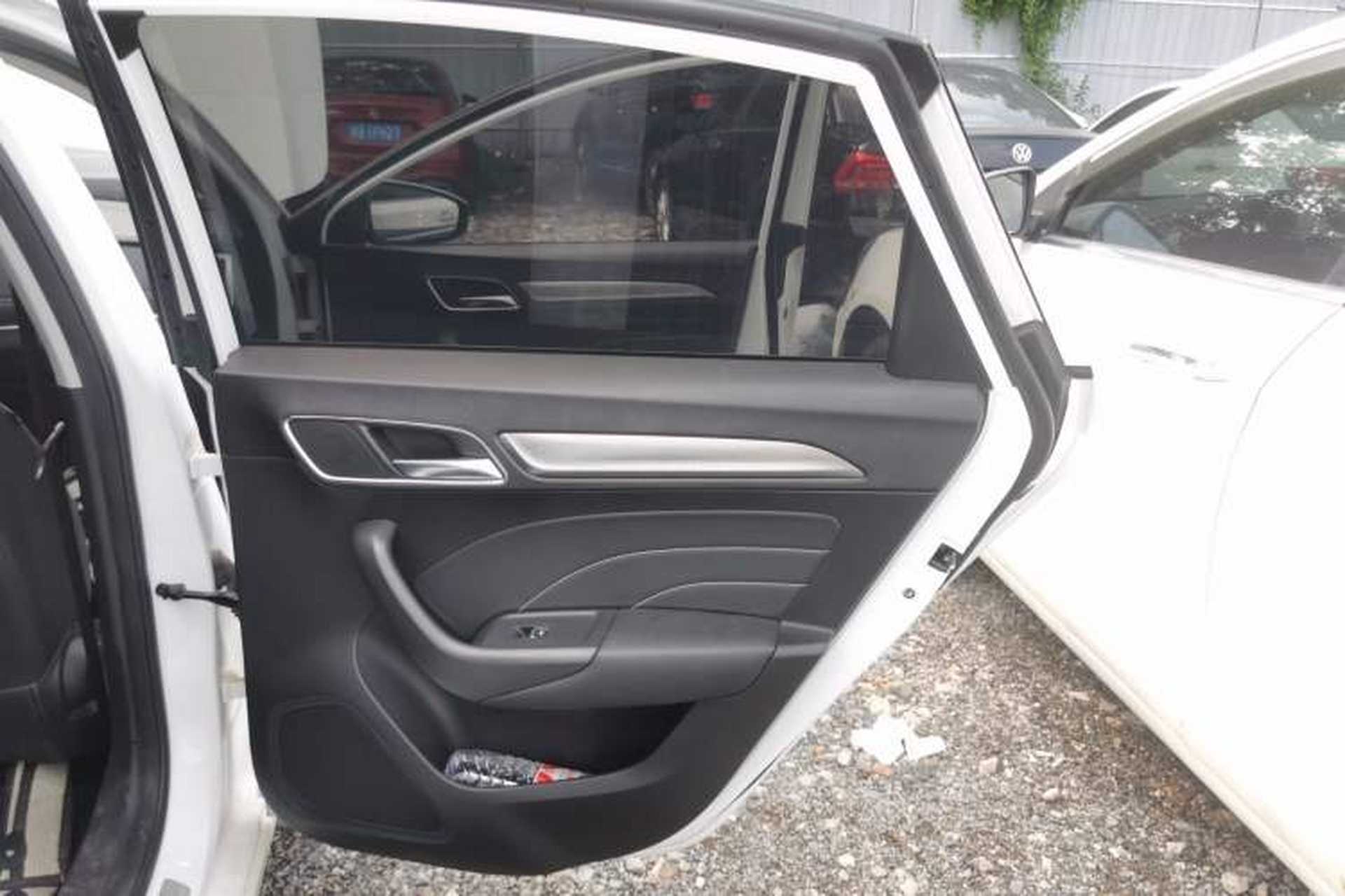 Used Roewe i6 2020 PLUS 1.6L CVT 4G Connected Glory Flagship Edition Right Rear Door Interior