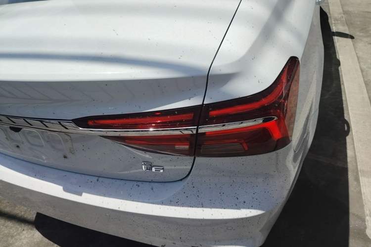 Used Roewe i6 2020 PLUS 1.6L Manual 4G Connect Glory Flagship Edition Right Rear Taillight