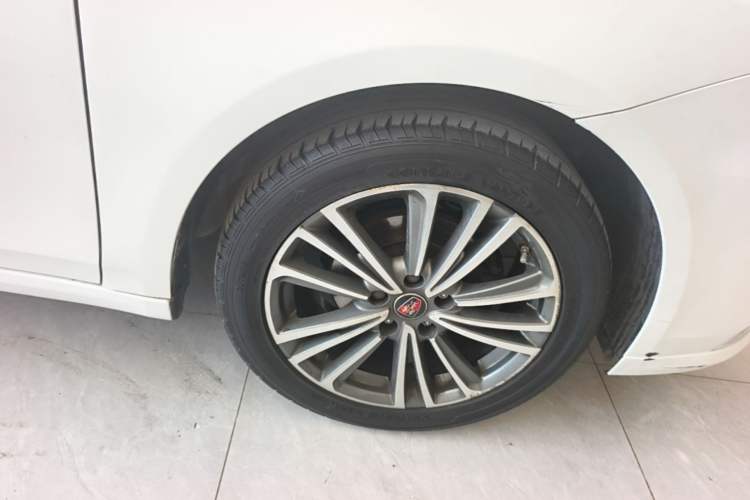Used Roewe i6 2020 PLUS 1.6L CVT 4G Connected Glory Flagship Edition Right Rear Wheel Hub