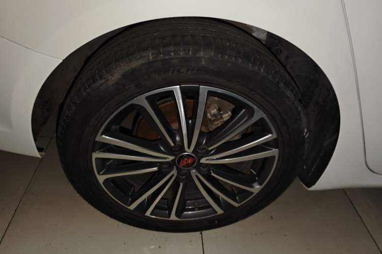 Used Roewe i6 2020 PLUS 1.6L CVT 4G Connected Glory Flagship Edition Right Rear Wheel Hub