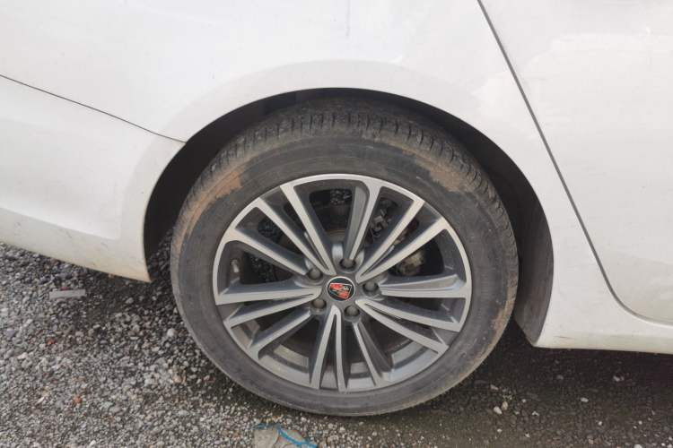 Used Roewe i6 2020 PLUS 1.6L CVT 4G Connected Glory Flagship Edition Right Rear Wheel Hub