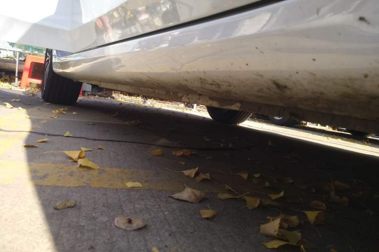 Used Roewe i6 2020 PLUS 1.6L CVT 4G Connected Glory Flagship Edition Right Side Sill