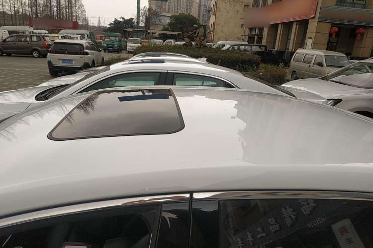 Used Roewe i6 2020 PLUS 1.6L CVT 4G Connected Glory Flagship Edition Roof