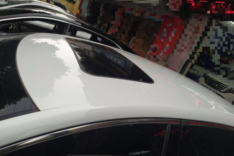Used Roewe i6 2020 PLUS 1.6L CVT 4G Connected Glory Flagship Edition Roof