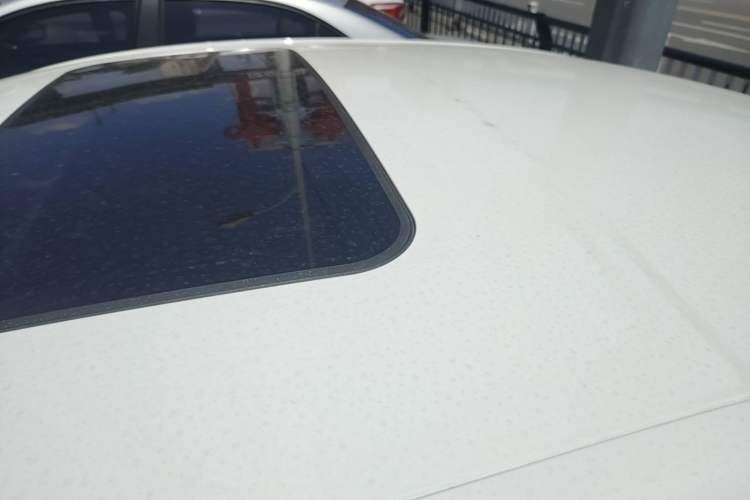 Used Roewe i6 2020 PLUS 1.6L Manual 4G Connect Glory Flagship Edition Roof