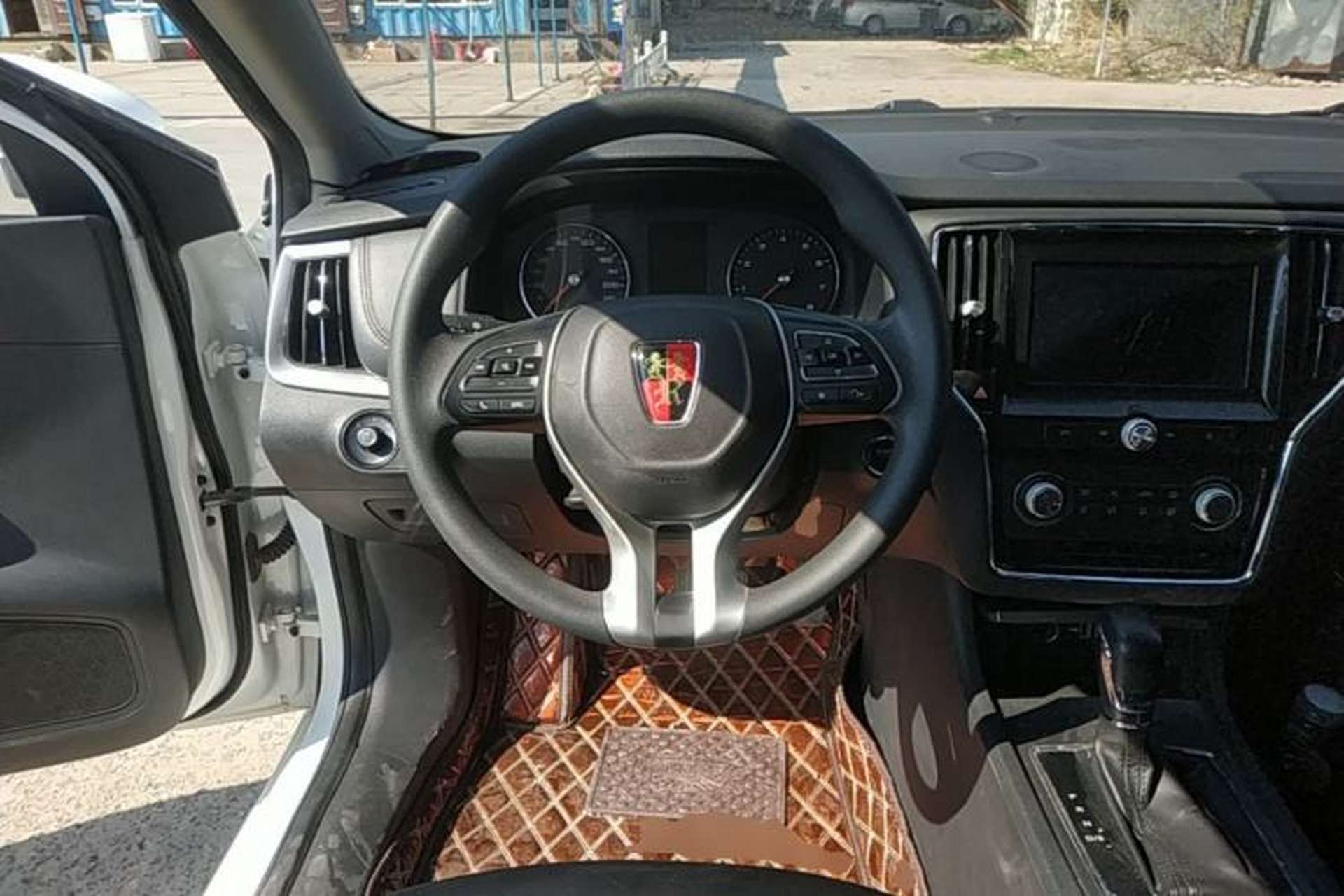 Used Roewe i6 2020 PLUS 1.6L CVT 4G Connected Glory Luxury Edition Steering Wheel