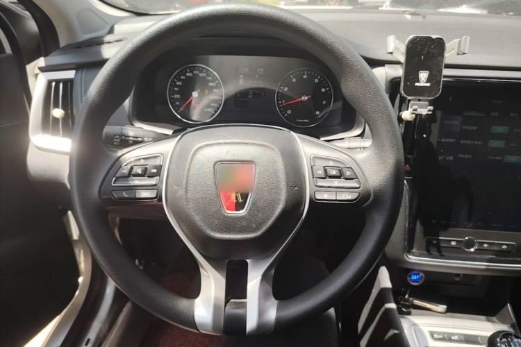 Used Roewe i6 2020 PLUS 1.6L Manual 4G Connect Glory Flagship Edition Steering Wheel