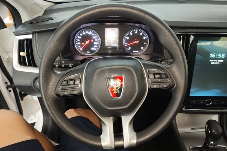 Used Roewe i6 2020 PLUS 1.6L CVT 4G Connected Glory Flagship Edition Steering Wheel