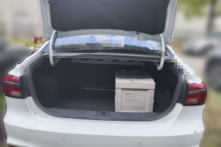 Used Roewe i6 2020 PLUS 1.6L CVT 4G Connected Glory Flagship Edition Trunk