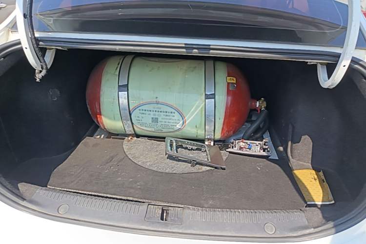 Used Roewe i6 2020 PLUS 1.6L CVT 4G Connected Glory Flagship Edition Trunk