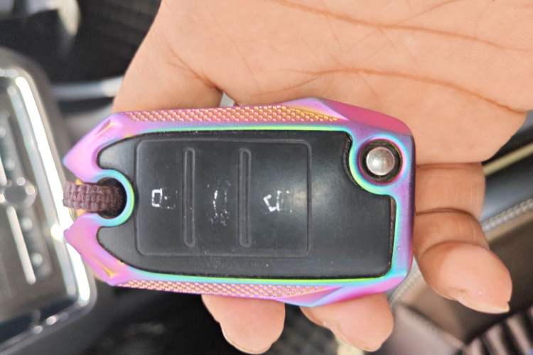 Used Roewe i6 2020 PLUS 1.6L CVT 4G Connected Glory Flagship Edition Vehicle Key