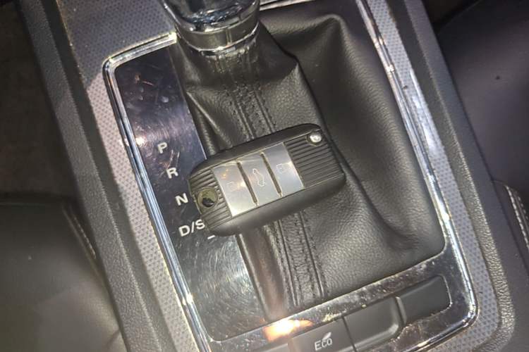 Used Roewe i6 2020 PLUS 1.6L CVT 4G Connected Glory Flagship Edition Vehicle Key