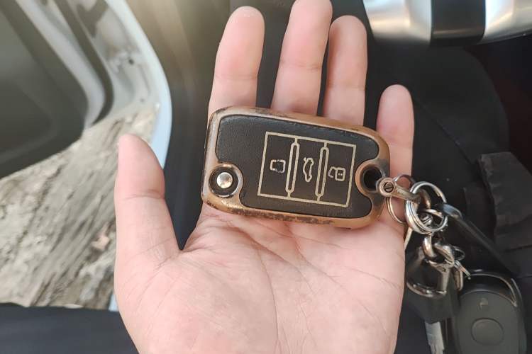 Used Roewe i6 2020 PLUS 20T TST 4G Connected Glory Flagship Edition Vehicle Key