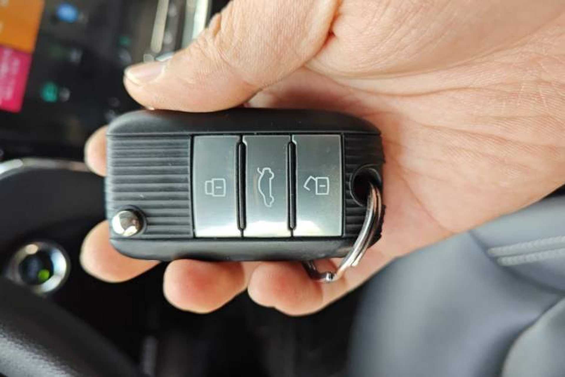 Used Roewe i6 2020 PLUS 1.6L CVT 4G Connected Glory Flagship Edition Vehicle Key
