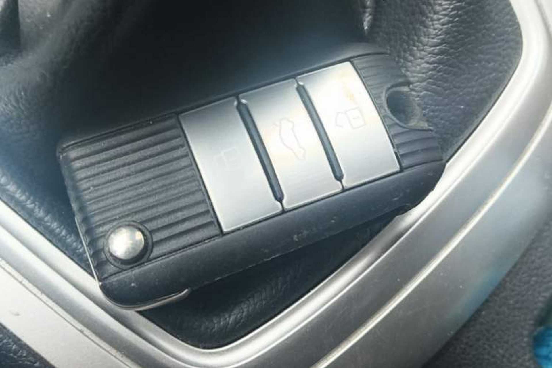 Used Roewe i6 2020 PLUS 1.6L Manual 4G Connect Glory Flagship Edition Vehicle Key
