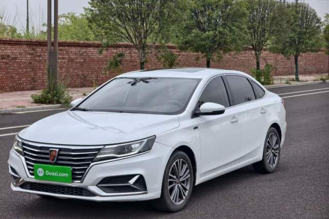 Ojetý Roewe i6 2020 PLUS 1.6L CVT 4G Connected Glory Flagship Edition