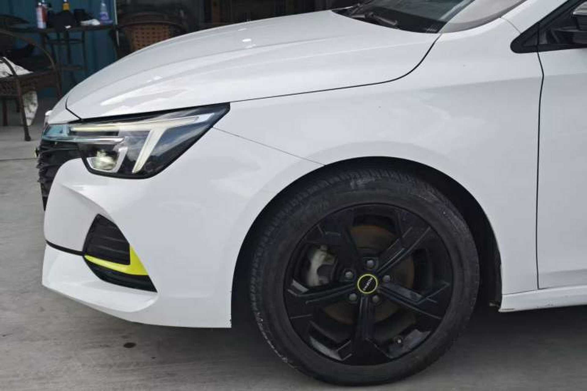 Used Roewe i6 MAX 2020 300TGI Automatic Sporty Cool Edition Exterior 8