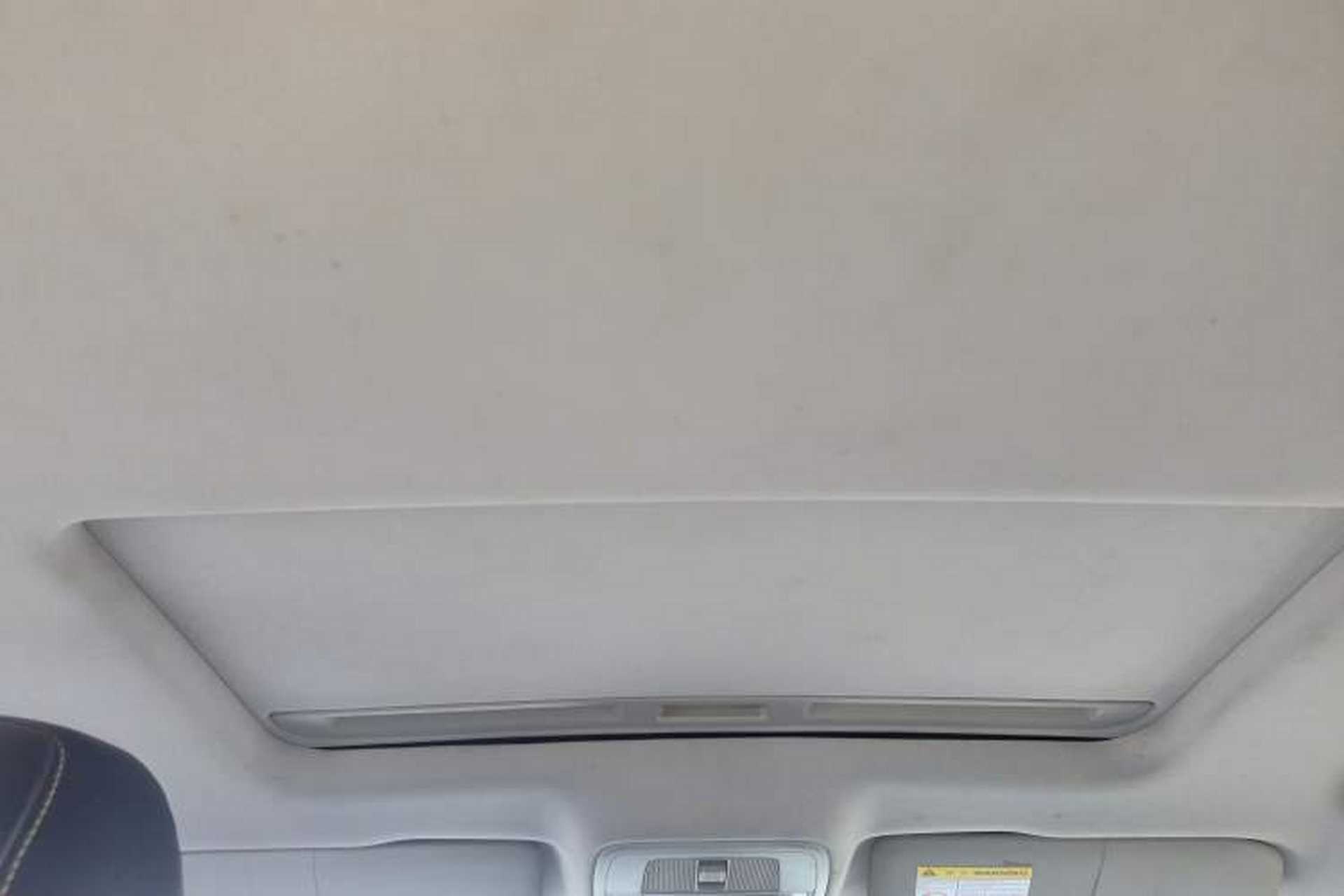 Used Roewe i6 MAX 2020 300TGI Automatic Sporty Cool Edition Headliner
