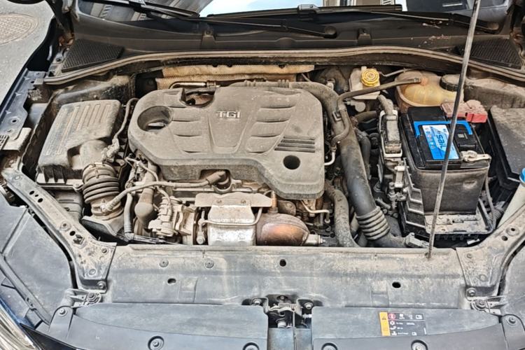 Used Roewe i6 MAX 2020 300TGI Automatic Cool & Stylish Skyroof Edition Engine Bay