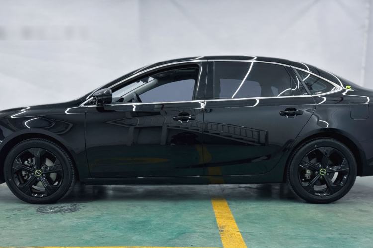 Used Roewe i6 MAX 2020 300TGI Automatic "Swell Cool Smart Drive" Edition Exterior 6