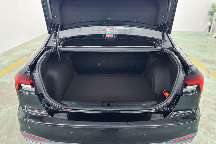 Used Roewe i6 MAX 2020 300TGI Automatic "Swell Cool Smart Drive" Edition Interior 7