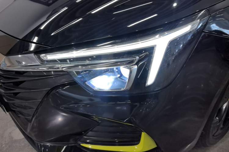 Used Roewe i6 MAX 2020 300TGI Automatic Sporty Cool Edition Left Front Headlight