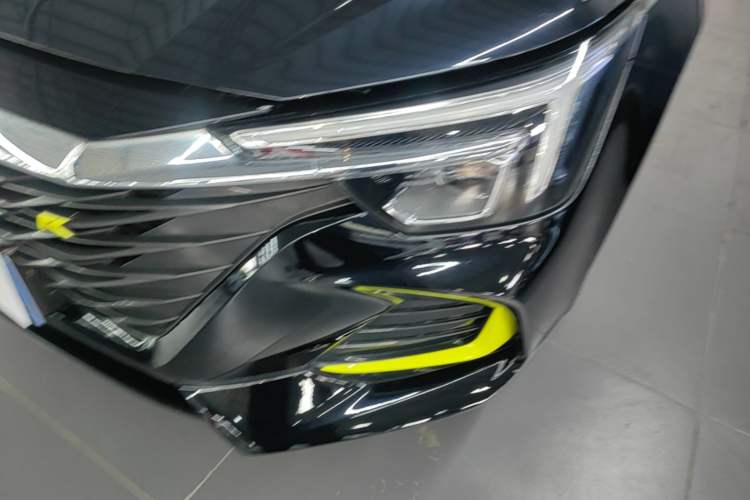 Used Roewe i6 MAX 2020 300TGI Automatic Cool & Stylish Skyroof Edition Left Front Headlight