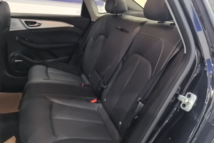 Used Roewe i6 MAX 2020 300TGI Automatic Sporty Cool Edition Left Rear Seat