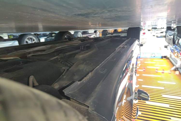 Used Roewe i6 MAX 2020 300TGI Automatic Sporty Cool Edition Left Side Sill
