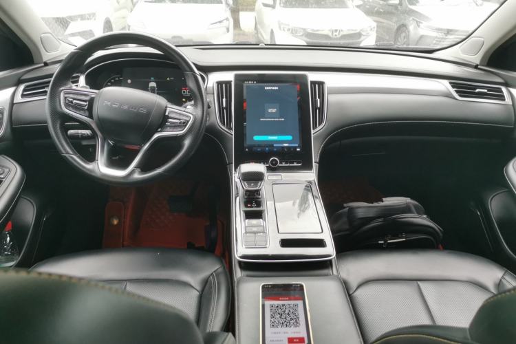 Used Roewe i6 MAX 2020 300TGI Automatic Sporty Cool Edition Center Console