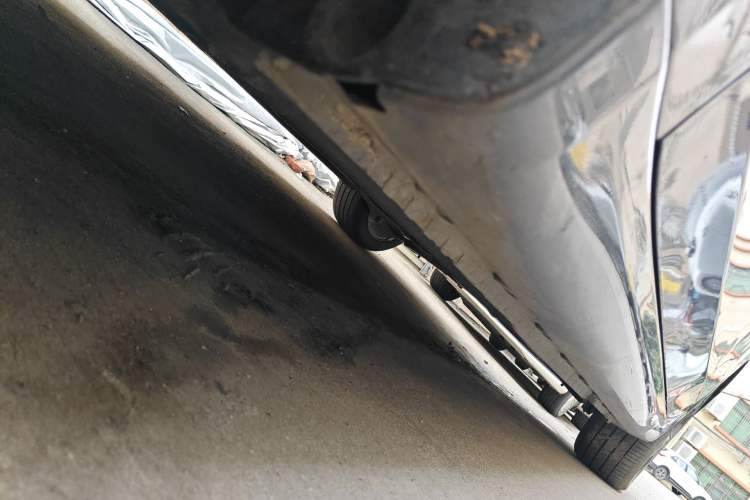 Used Roewe i6 MAX 2020 300TGI Automatic "Swell Cool Smart Drive" Edition Chassis Front Left
