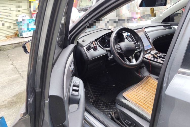 Used Roewe i6 MAX 2020 300TGI Automatic Cool & Stylish Skyroof Edition Driver Seat