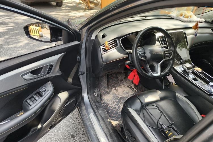 Used Roewe i6 MAX 2020 300TGI Automatic Cool & Stylish Skyroof Edition Driver Seat