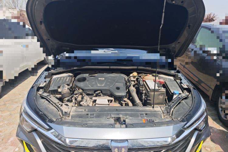 Used Roewe i6 MAX 2020 300TGI Automatic Sporty Cool Edition Engine Bay