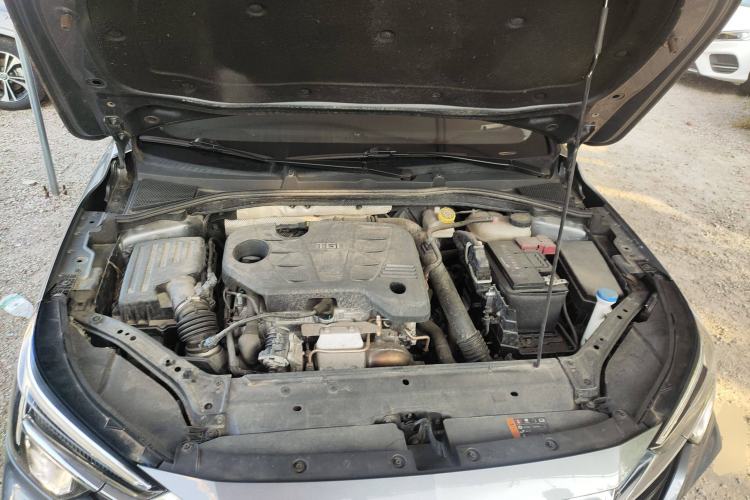 Used Roewe i6 MAX 2020 300TGI Automatic Cool & Stylish Skyroof Edition Engine Bay