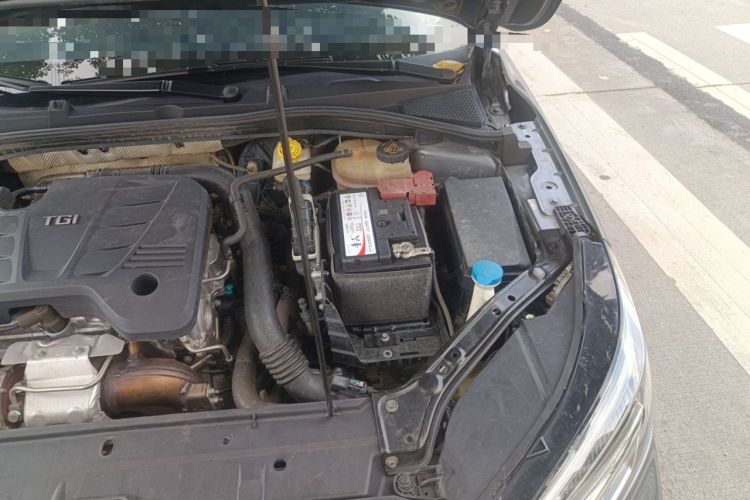 Used Roewe i6 MAX 2020 300TGI Automatic Sporty Cool Edition Engine Bay Left