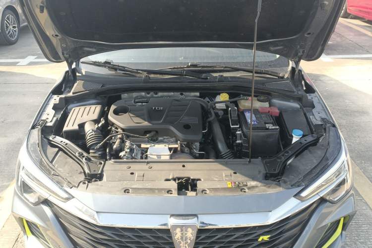Used Roewe i6 MAX 2020 300TGI Automatic Cool & Stylish Skyroof Edition Engine Bay