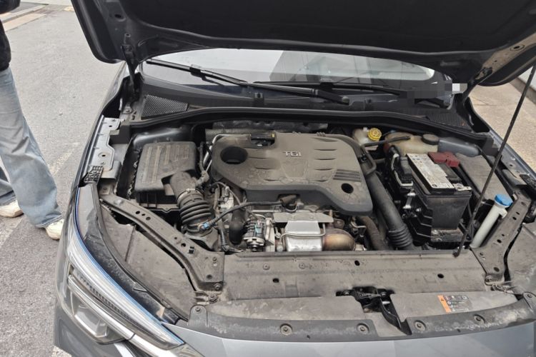 Used Roewe i6 MAX 2020 300TGI Automatic "Swell Cool Smart Drive" Edition Engine Bay Right