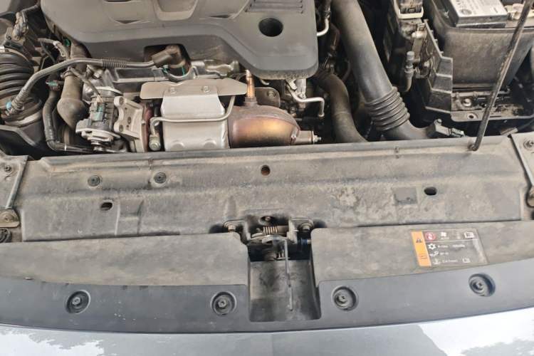 Used Roewe i6 MAX 2020 300TGI Automatic Cool & Stylish Skyroof Edition Engine Bay