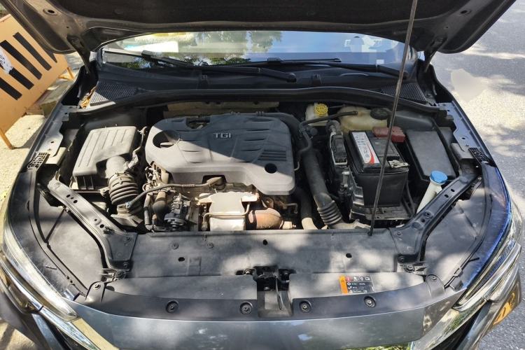 Used Roewe i6 MAX 2020 300TGI Automatic Cool & Stylish Skyroof Edition Engine Bay