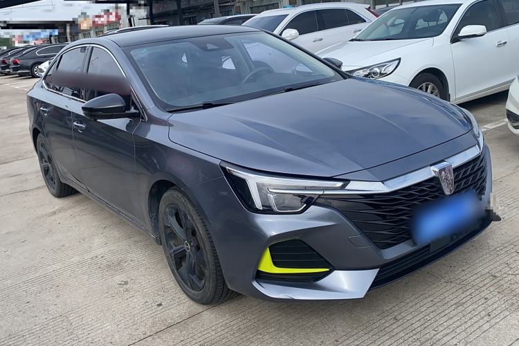 Used Roewe i6 MAX 2020 300TGI Automatic Supreme Edition with Cool Sunroof and Advanced Driving Features Exterior 2