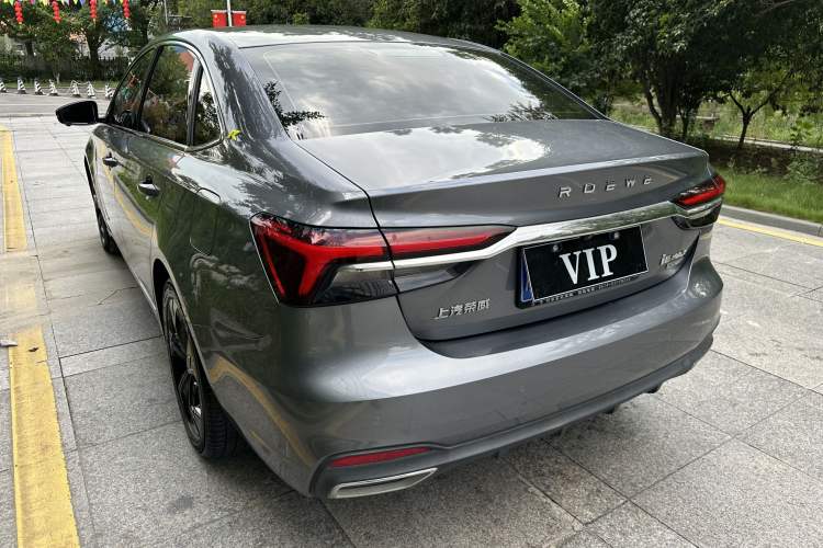 Used Roewe i6 MAX 2020 300TGI Automatic "Swell Cool Smart Drive" Edition Exterior 3