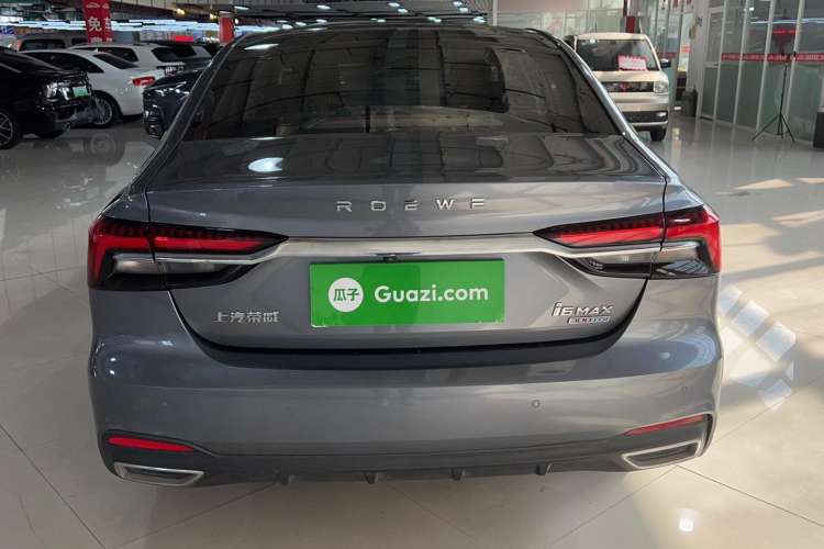 Used Roewe i6 MAX 2020 300TGI Automatic Cool & Stylish Skyroof Edition Exterior 4